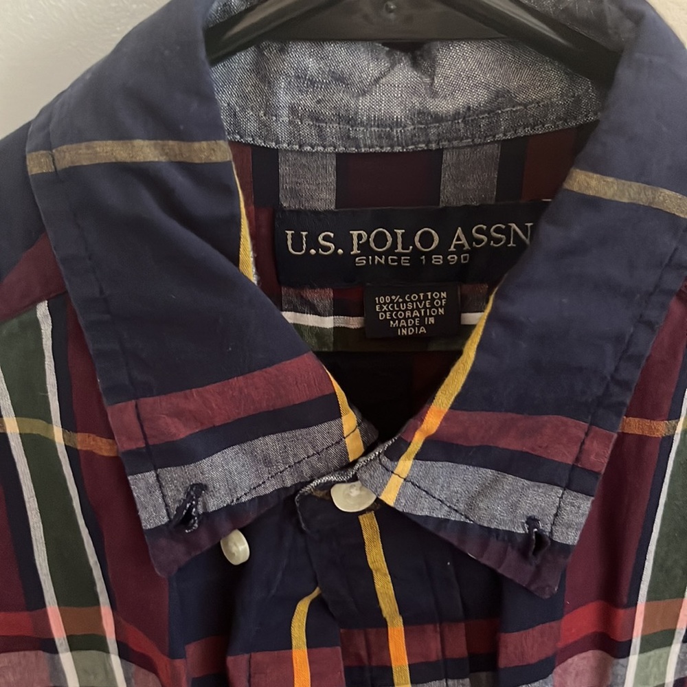 Multiple Colored Men’s Button Down - image 3